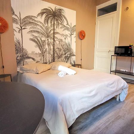Suite Petraa Lyon Exterior photo