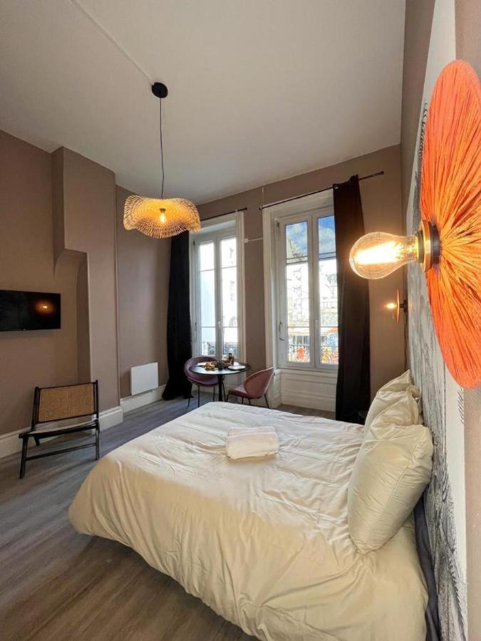Suite Petraa Lyon Exterior photo